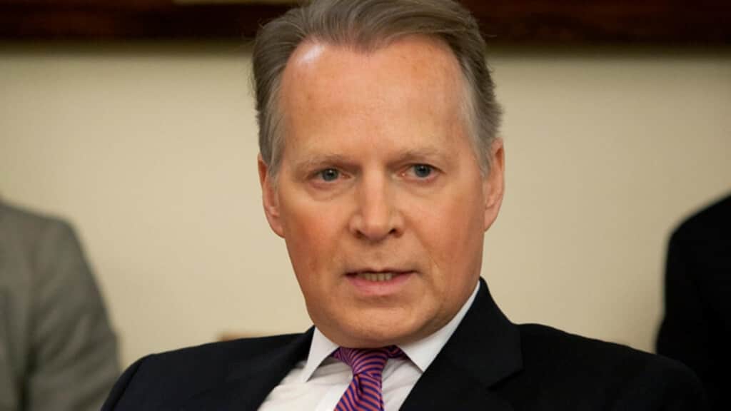 Anti-Gay Congressman David Dreier Caught Being Gay